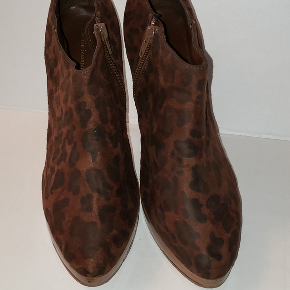 Delicious animal print ankle heels - Picture 9 of 9